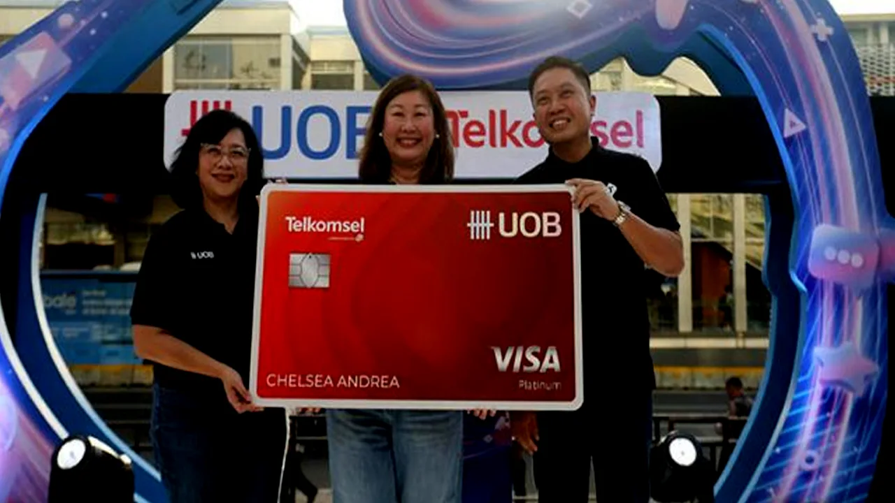 Kolaborasi UOB Indonesia Telkomsel Rilis Kartu Kredit Co-Branded