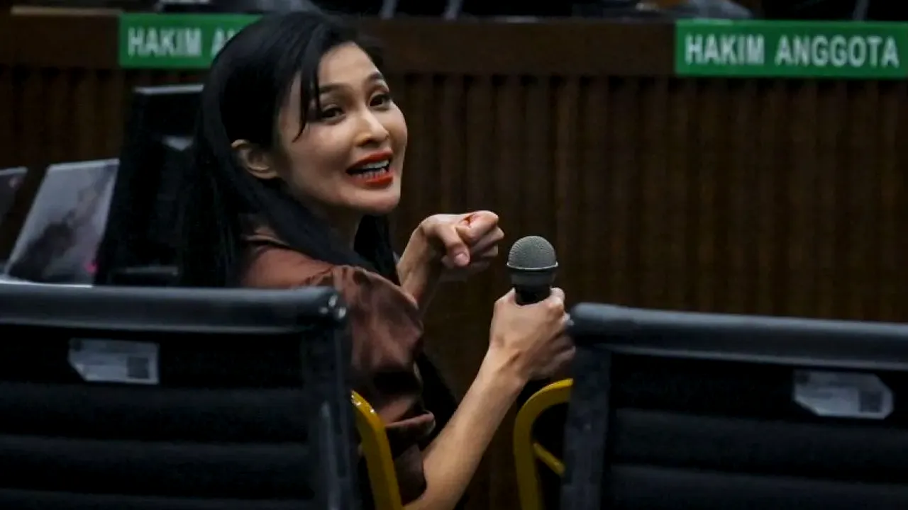 Sandra Dewi Akui Pernah Terima Uang Rp 3,15 Miliar dari Helena Lim