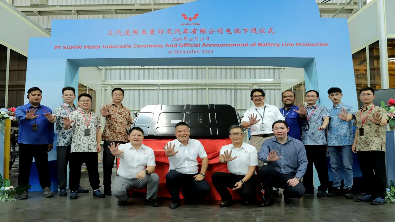 Wuling Resmi Bangun Pabrik Produksi Baterai di Jawa Barat